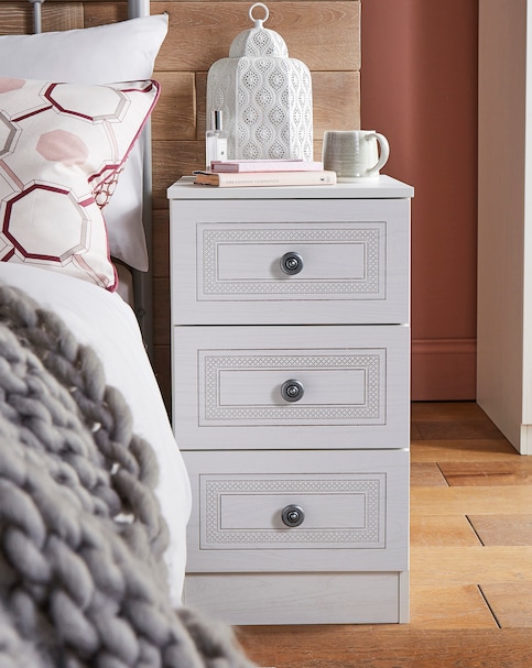 Richmond Ready Assembled 3 Drawer Bedside Table