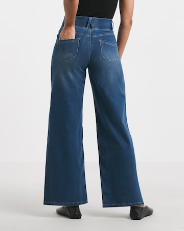 Mid Wash Wide Leg Pull On Jegging