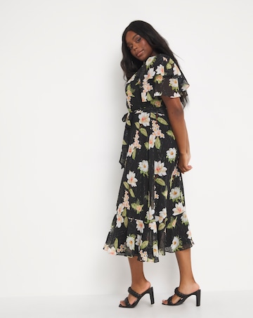 Joanna Hope Dobby Spot Tie Waist Maxi Dress