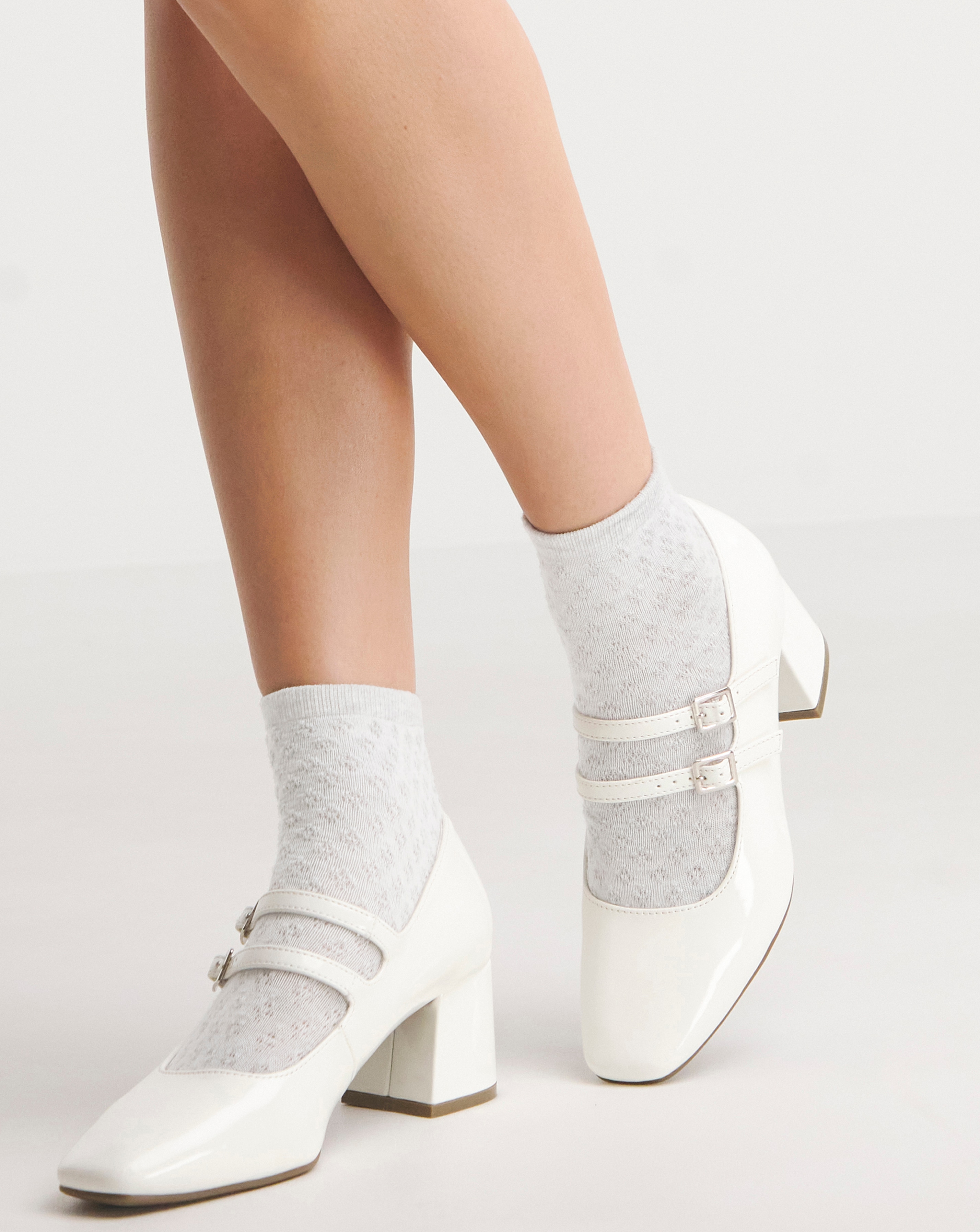 Mary jane shoes for wide feet outlet