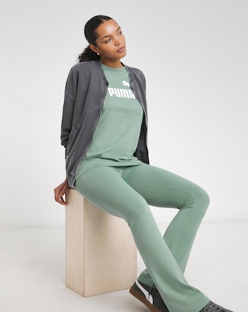 PUMA Essentials No.1 Logo Relaxed T-Shirt