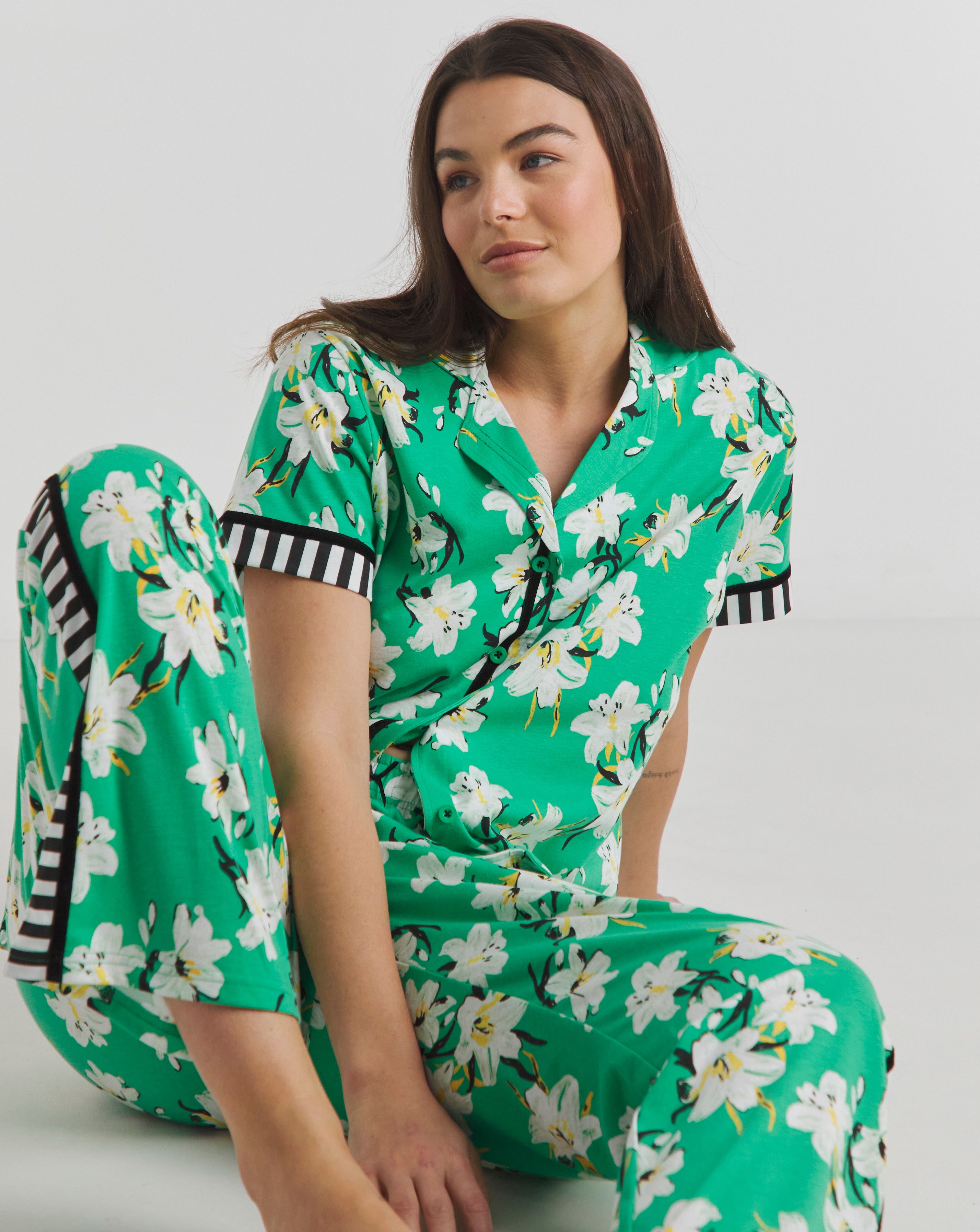 Joe Browns Lily Print Pyjama Set Green Print