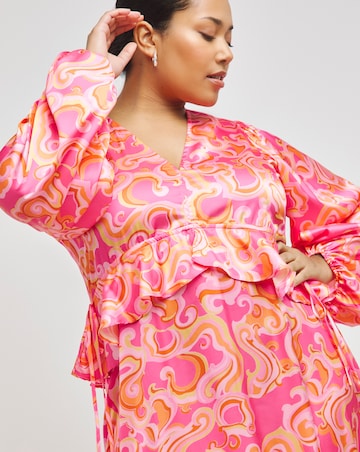 Retro Print Satin Ruffle Midi Dress