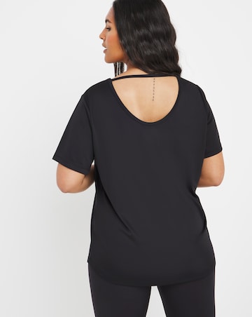 Sustainable Black Active T-shirt