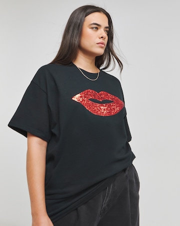Black Red Sequin Lips T-Shirt