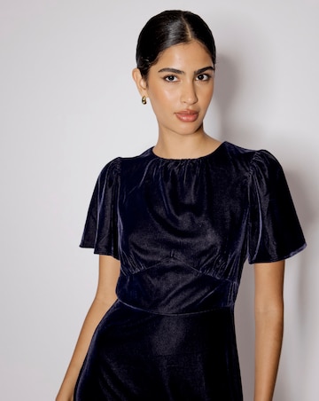 Nobody's Child Allegra Velvet Midi Dress