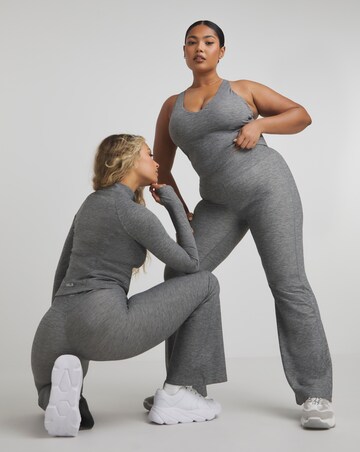 TALA SkinLuxe Highwaisted Flared Legging 30''