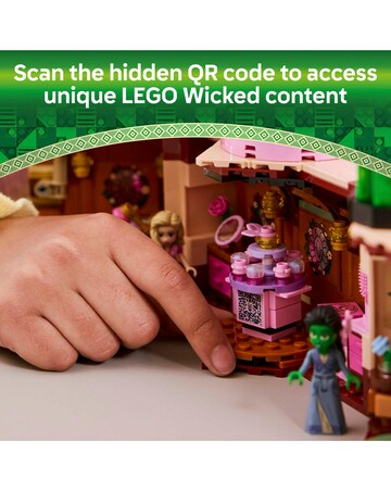 LEGO Wicked Glinda & Elphaba's Dormitory Collectible Toy Model 75683