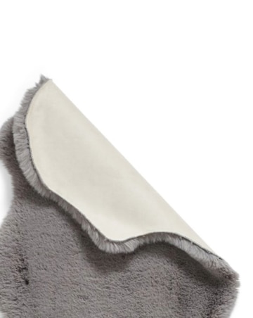 Think Rugs Supersoft Faux Fur Sheepskin Rug