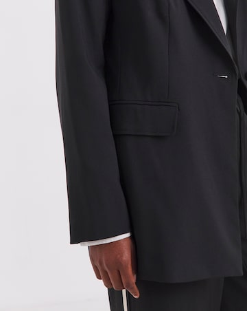 Black Oversized Single Breasted Blazer