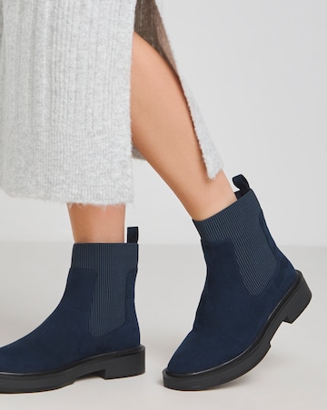 Rue Classic Chelsea Ankle Boots - Standard Fit (D)