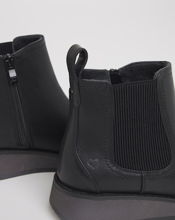 Heavenly Feet Rolo Chelsea Boot Wide Fit