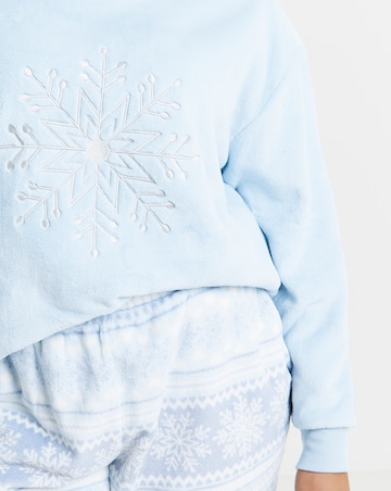 Pretty Secrets Christmas Giftable Fleece Pyjama Set & Fluffy Socks