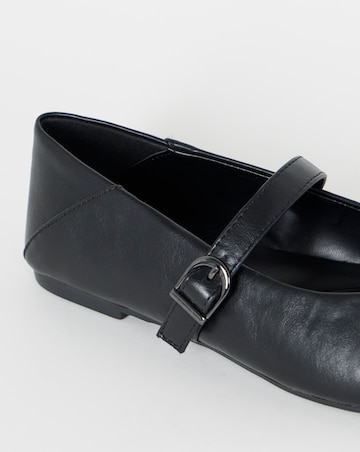 Pomona Toe Cap May Janes - Wide Fit (E)