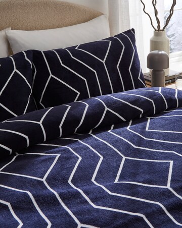 Fleece Geo Duvet Cover Set