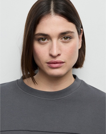 Mango Sweatshirt