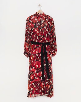 Hope &amp; Ivy Edith Long Sleeved Maxi Dress