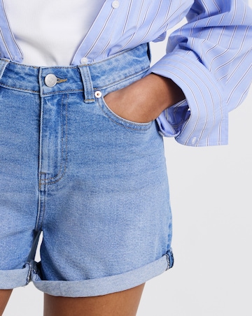 Light Blue 99/1 Loose Mom Shorts