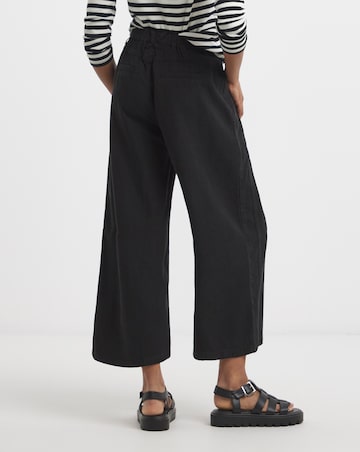 Black Crop Wide Leg Jeans with Tencel TM Lyocell