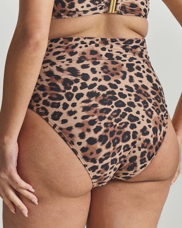 MAGISCULPT Medium Control Foldover Bikini Bottoms Leopard Print