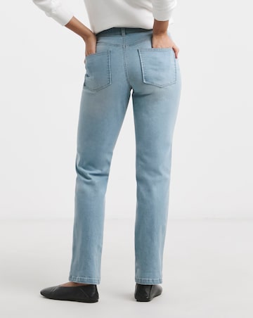 Light Wash 24/7 Boyfriend Jeans
