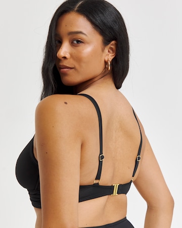 MAGISCULPT Twist Front Wired Bikini Top