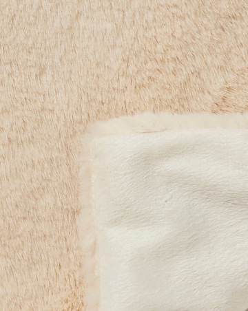 Soft Faux Fur Throw