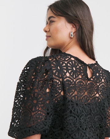 Joanna Hope Crochet Blouse With Puff Sleeves