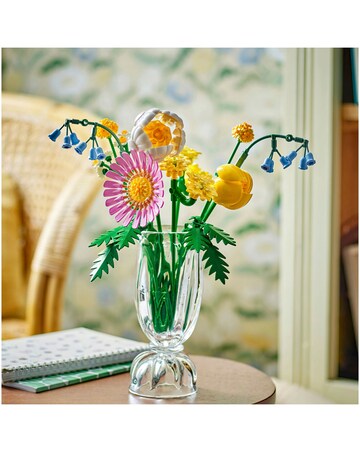 LEGO Botanicals Petite Sunny Bouquet