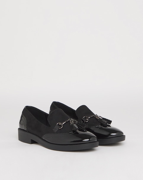 Drama Brogue Tassel Loafer - Standard Fit (D)