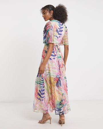 Hope & Ivy Leah Flutter Sleeve Maxi Wrap Dress
