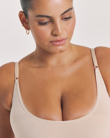 Spanx Everyday Seamless Medium Control Open Bust Bodysuit Soft Nude