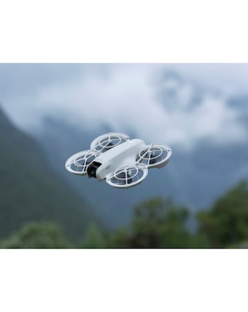 DJI Neo Drone - Fly More Combo