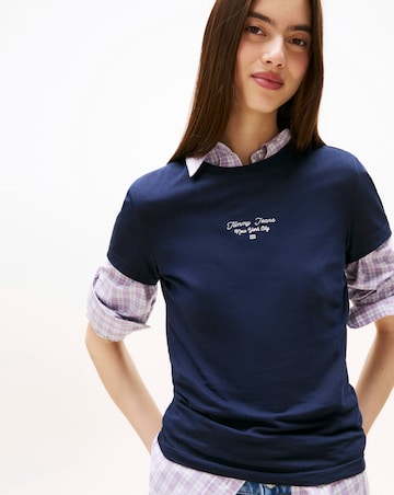 Tommy Jeans Slim Logo Script T-Shirt