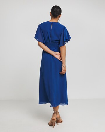 Hope & Ivy Monica Embroidered Midi Dress