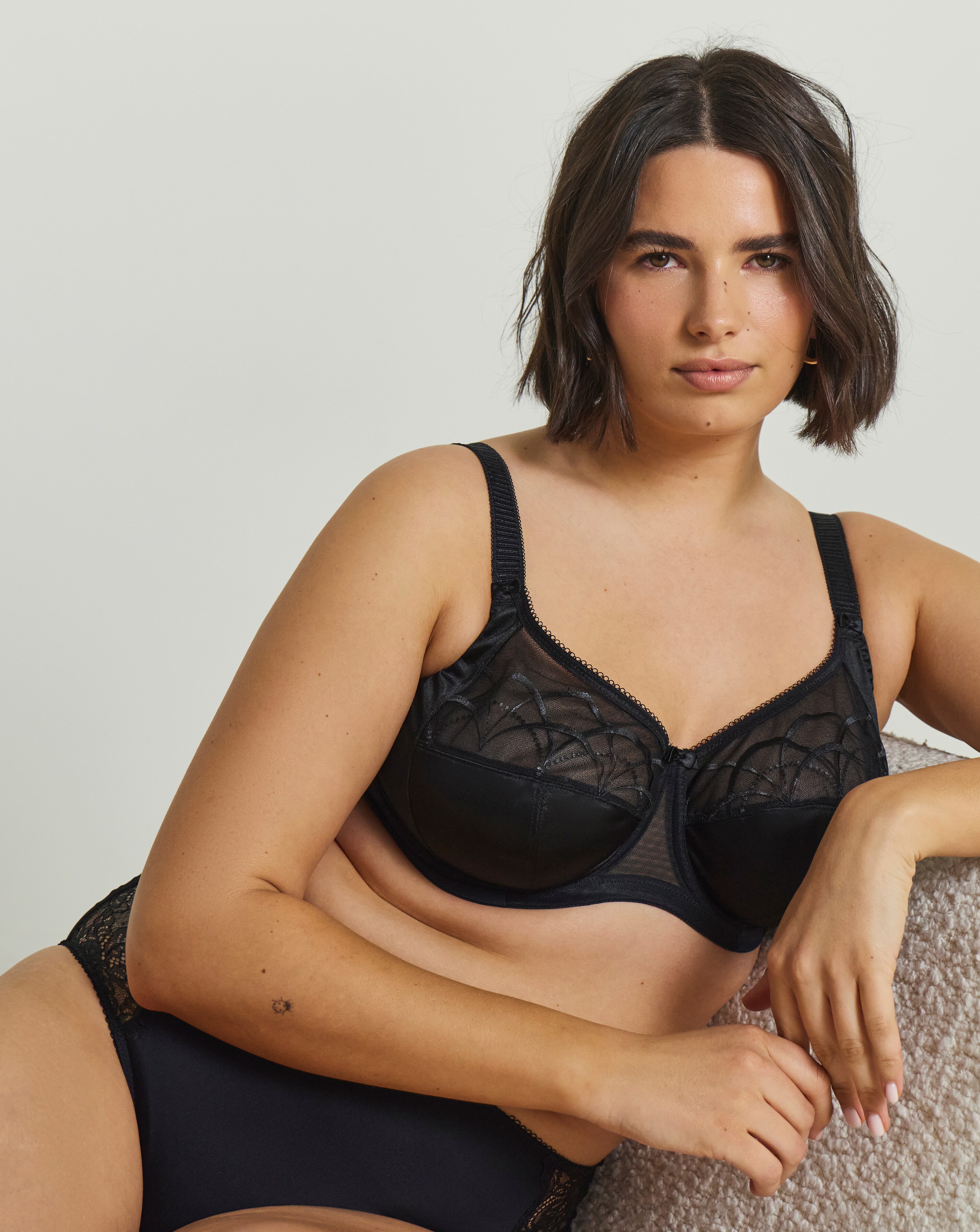 Elomi Cate Full Cup Wired Bra Black