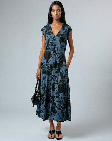 Religion Dress