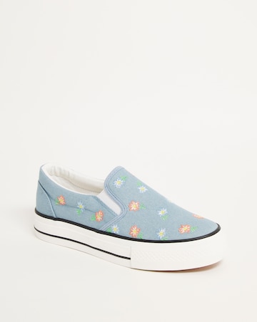 Helen Slip On Chunky Sole Trainers Wide Fit