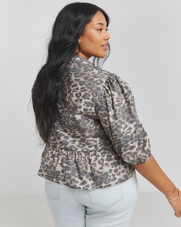 Leopard Tie Front Puff Sleeve Smock Top