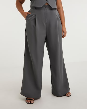 Wide Leg Tailored Trousers