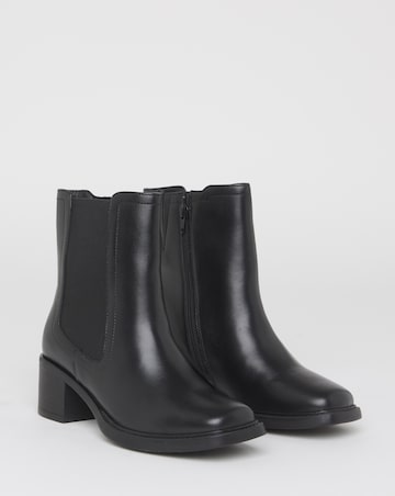 Lady Block Heel Chelsea Boots - Wide Fit (E)