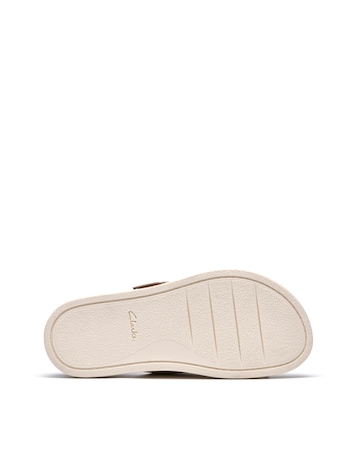 Clarks Cream Leather Arwell Step Sandals - Wide Fit (E)
