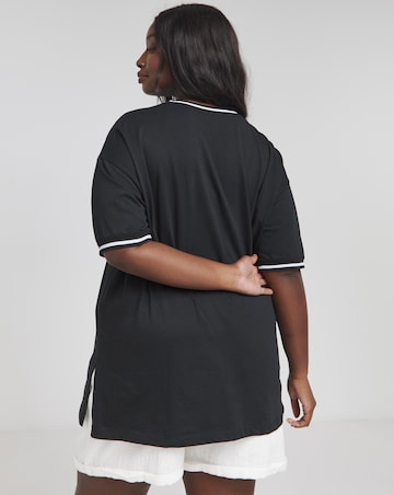 Black & White Sports Trim Crew Neck Side Split T-Shirt