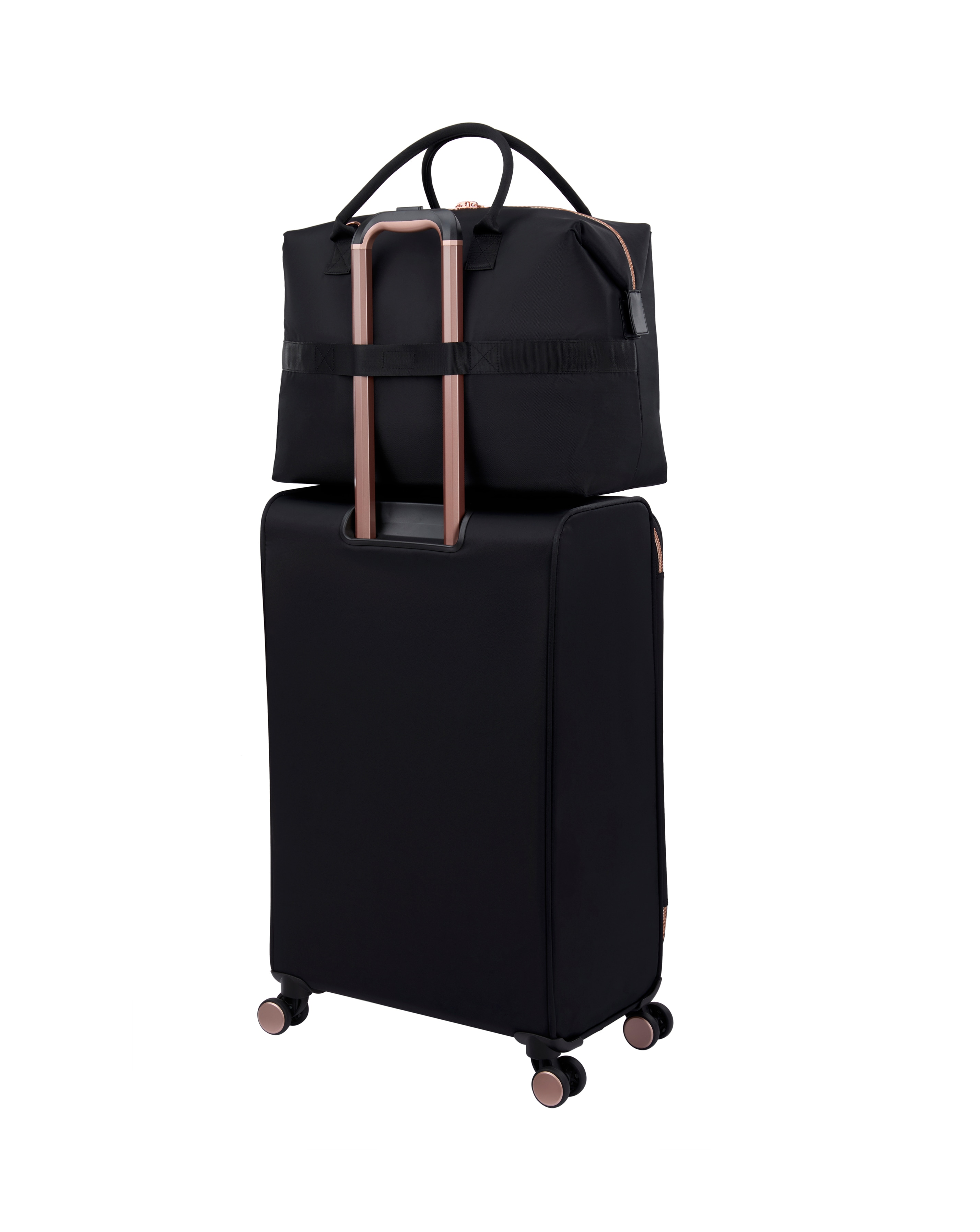 IT Luggage Charmer Black Travel Holdall with Shoulder Strap Simply Be