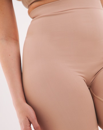 MAGISCULPT Medium Control Seamfree Thighshaper Brief