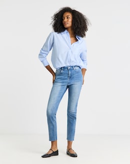 Mid Wash Comfort Stretch Finish Ankle Grazer Jeans