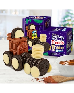 Cadbury Dairy Milk Freddo &amp; Oreo Biscuit Train Kit