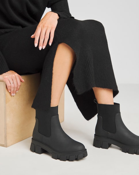 Bryony Lug Sole Ankle Chelsea Boots - Wide Fit (E)