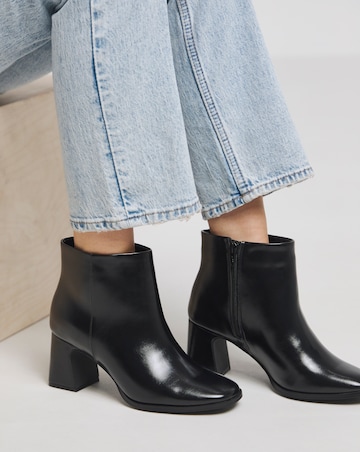 Loise Block Heel Ankle Boots - Wide Fit (E)