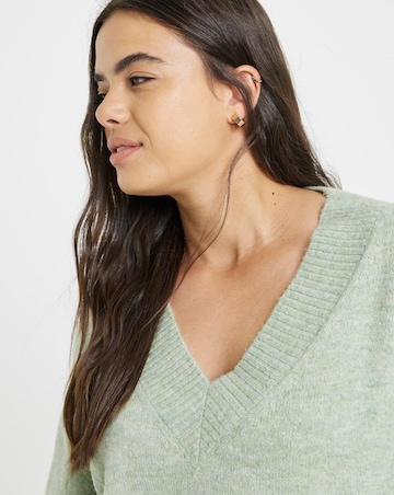 Cosy Yarn Sage V-Neck Tunic